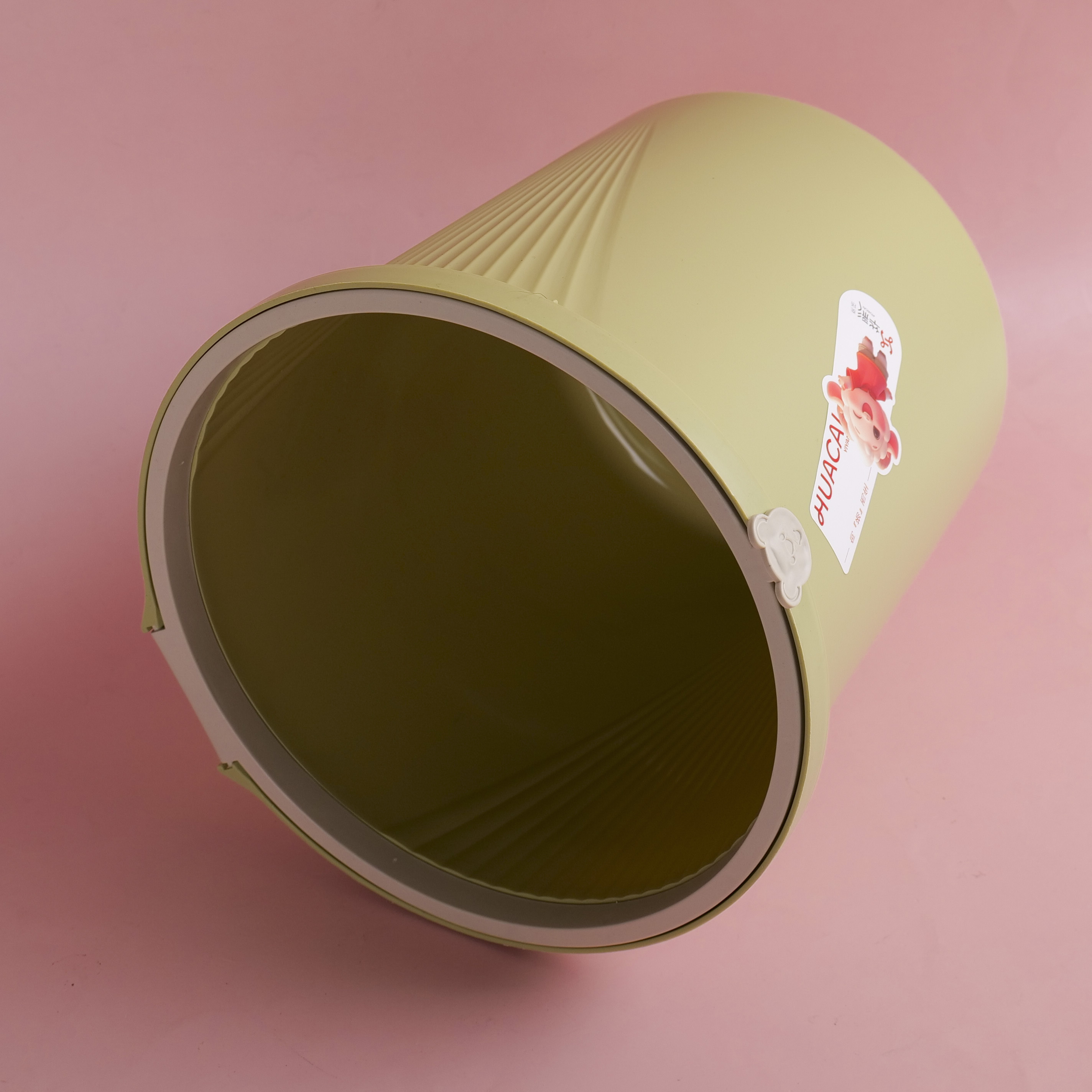 Trash Bin – 2502