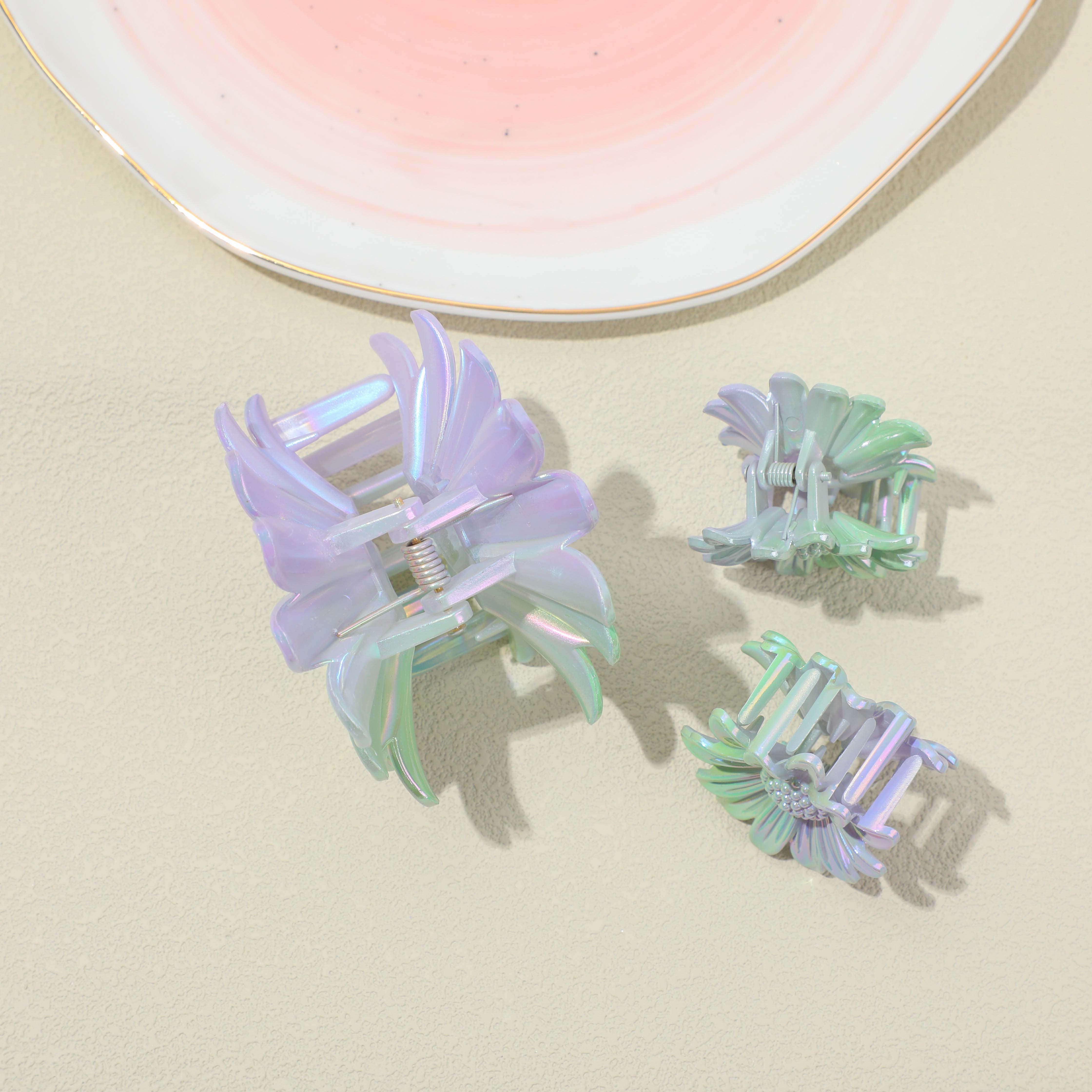 Electroplated Large Flower Hair Claw 3pcs