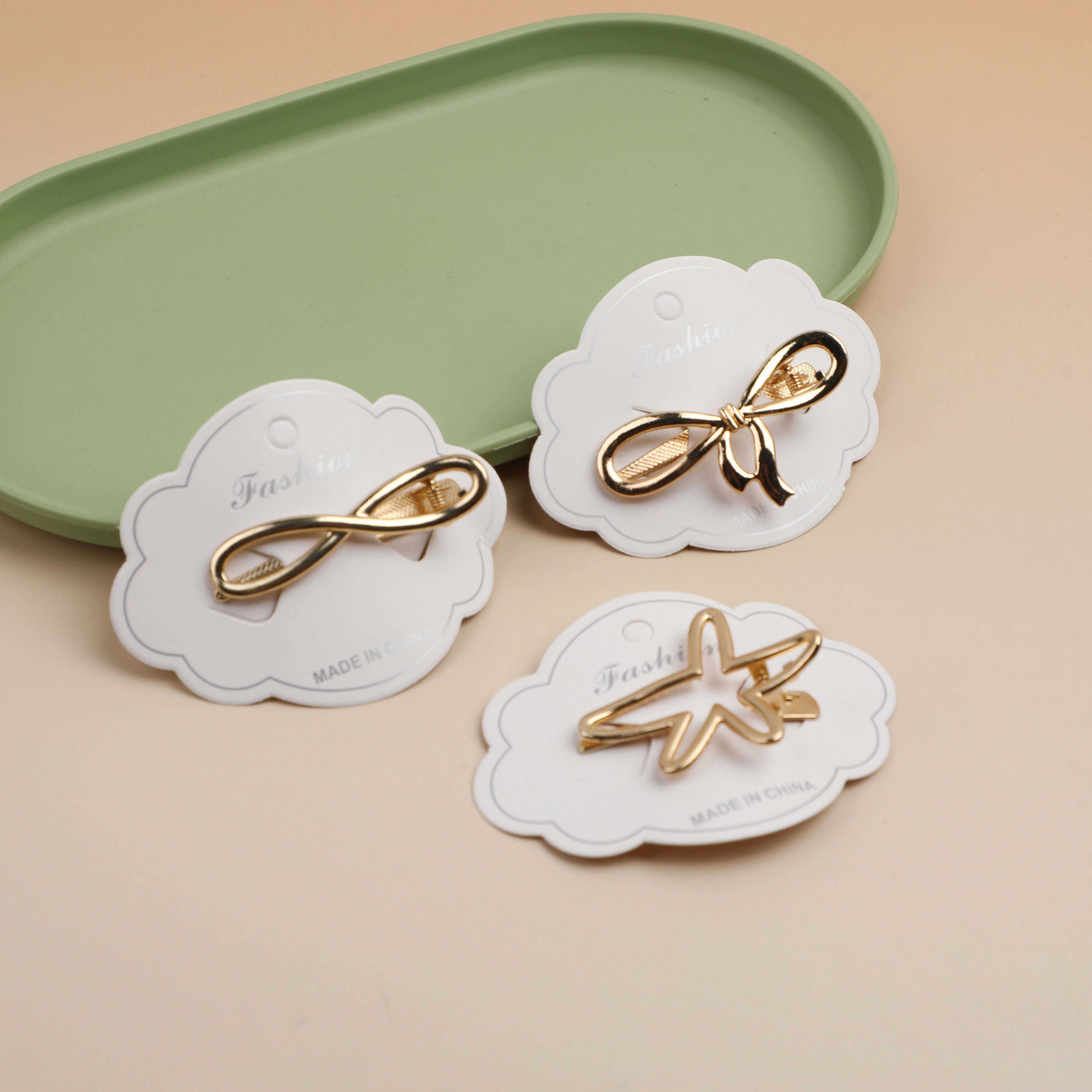 Fashion Alloy Hair Clip - 4