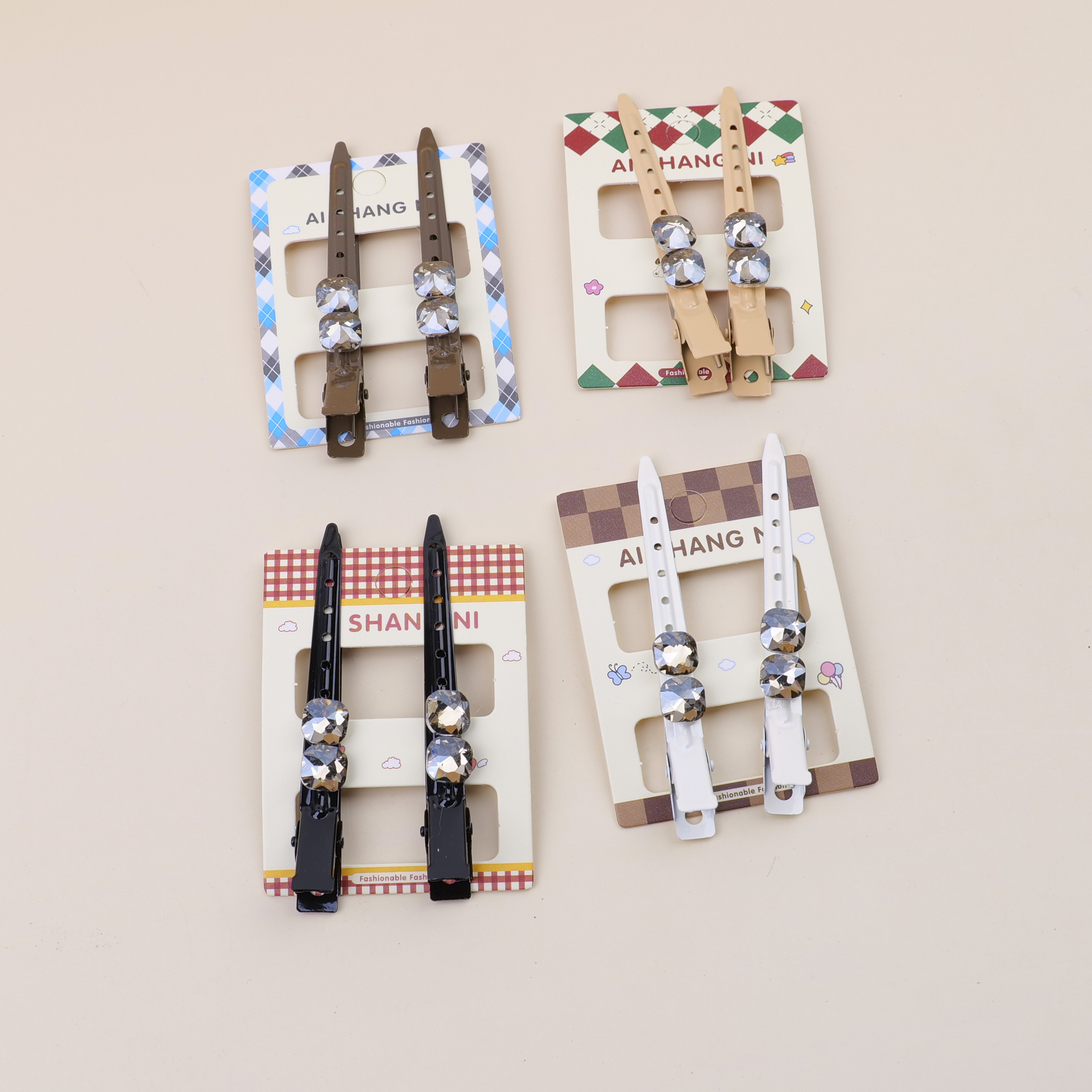 Round diamond press clip set