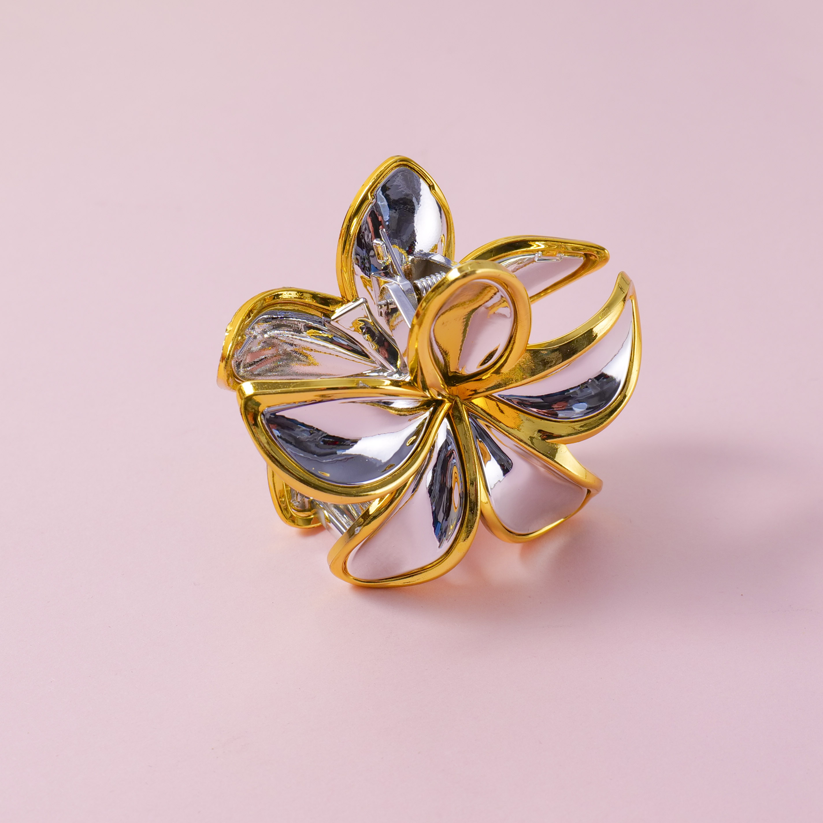 Silver Plumeria Claw Clip With Gold Rim