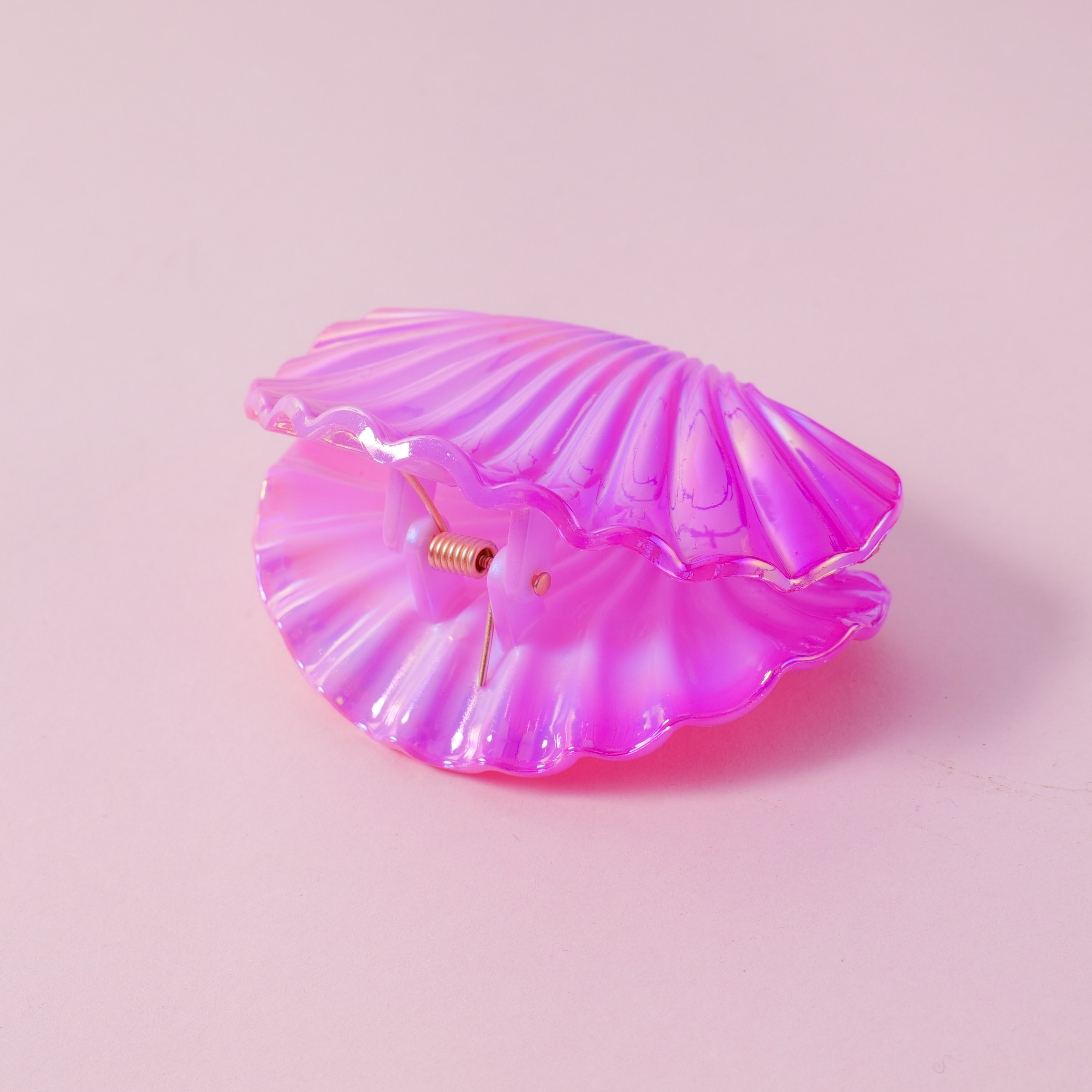 Pearlescent Shell Claw Clip-2
