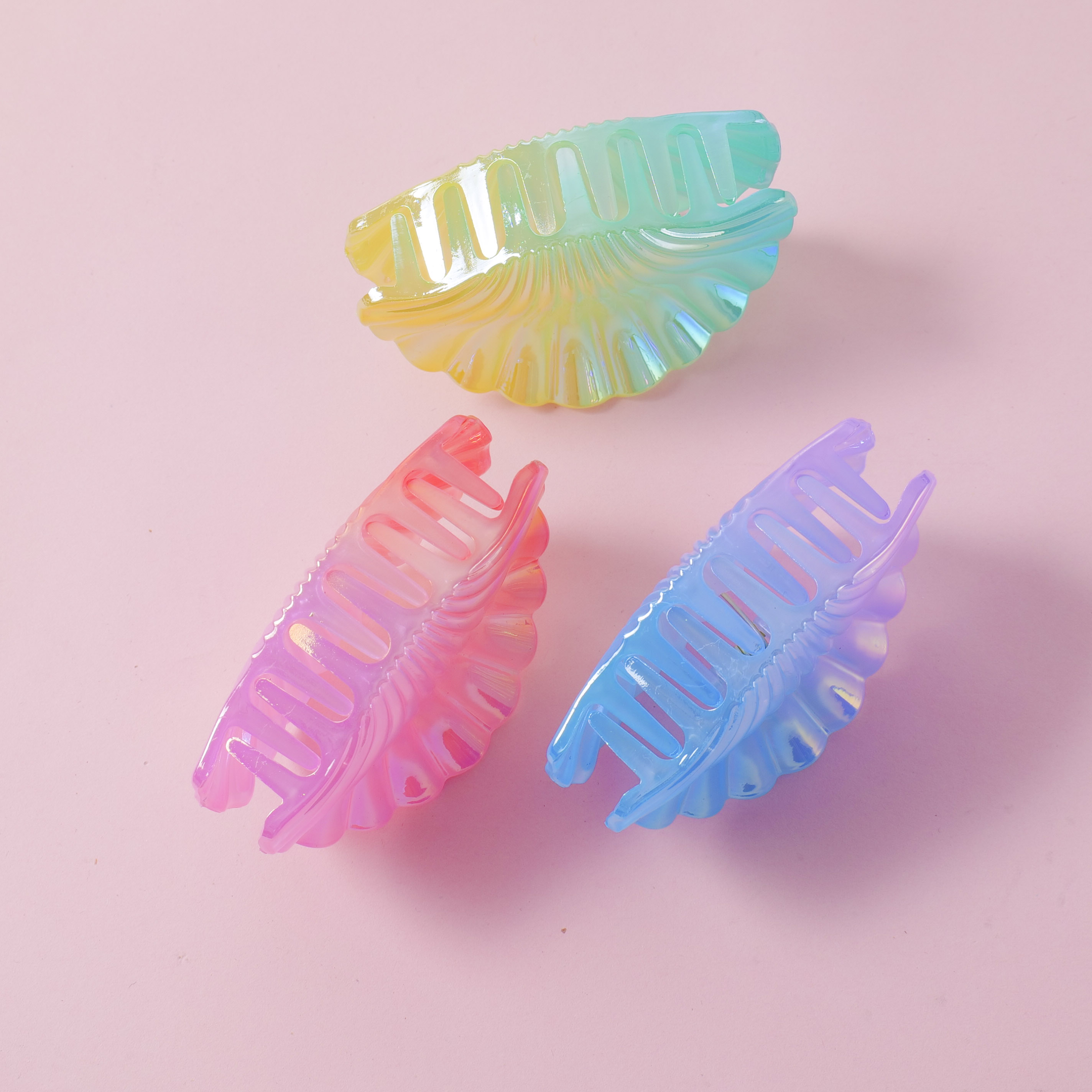 Pearlescent Shell Claw Clip-3