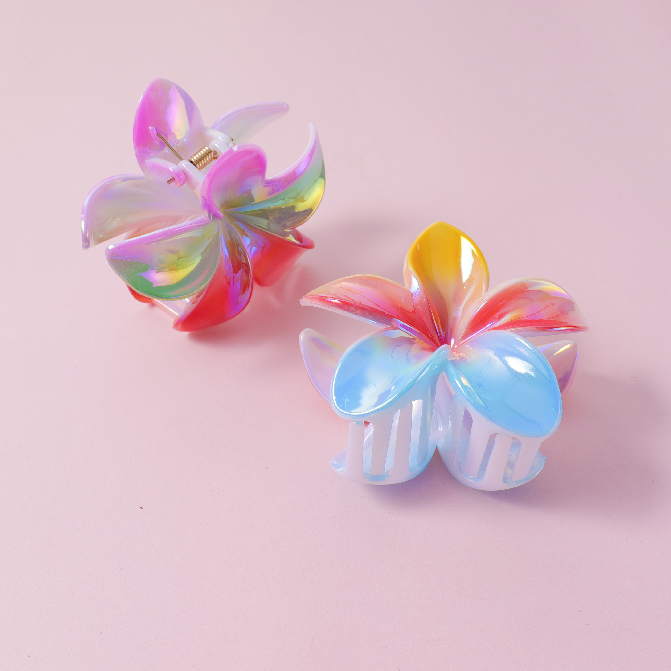 Pearlescent Glossy Plumeria Claw Clip
