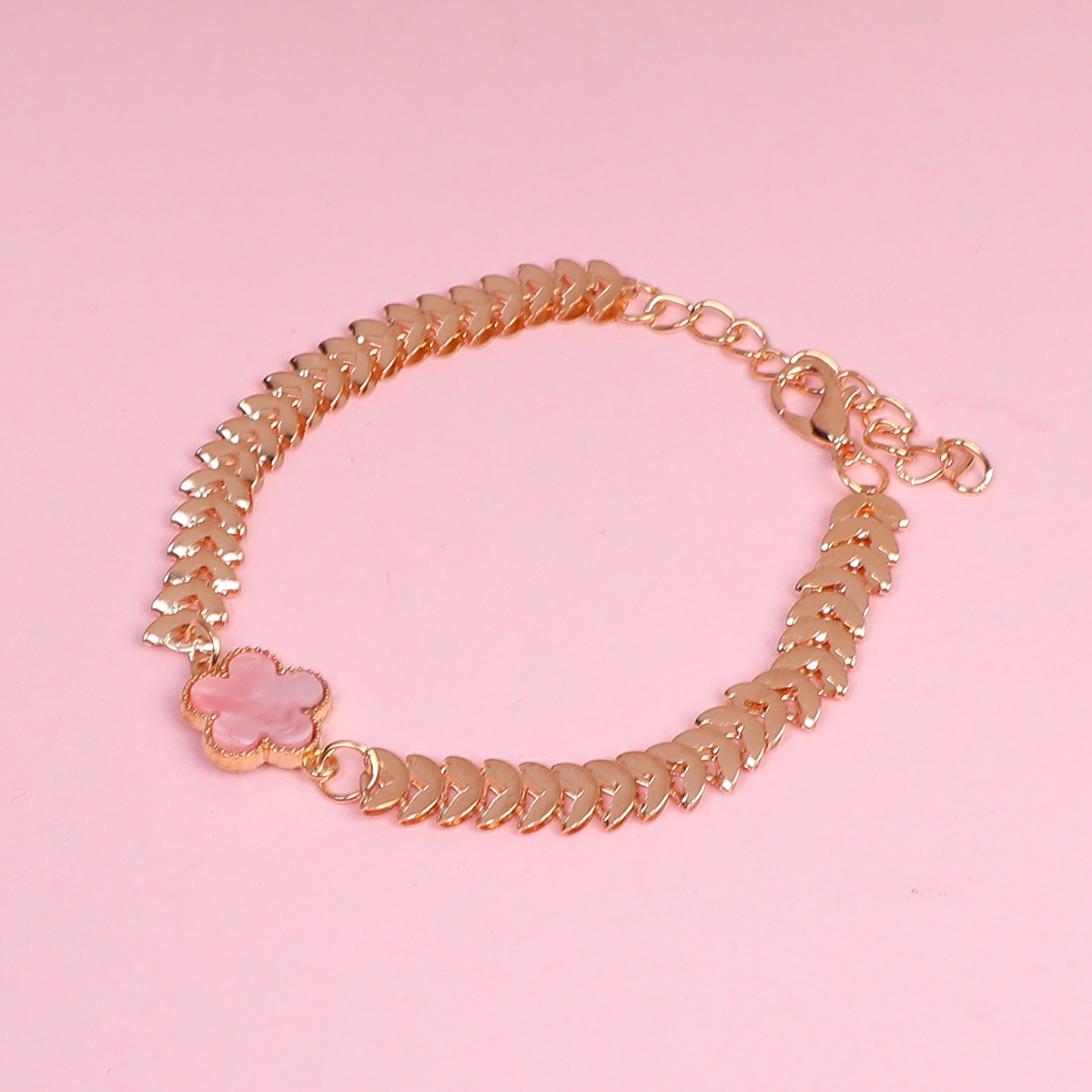 Random Mixed Style Golden Moderate Luxury Fashion Bracelet-8