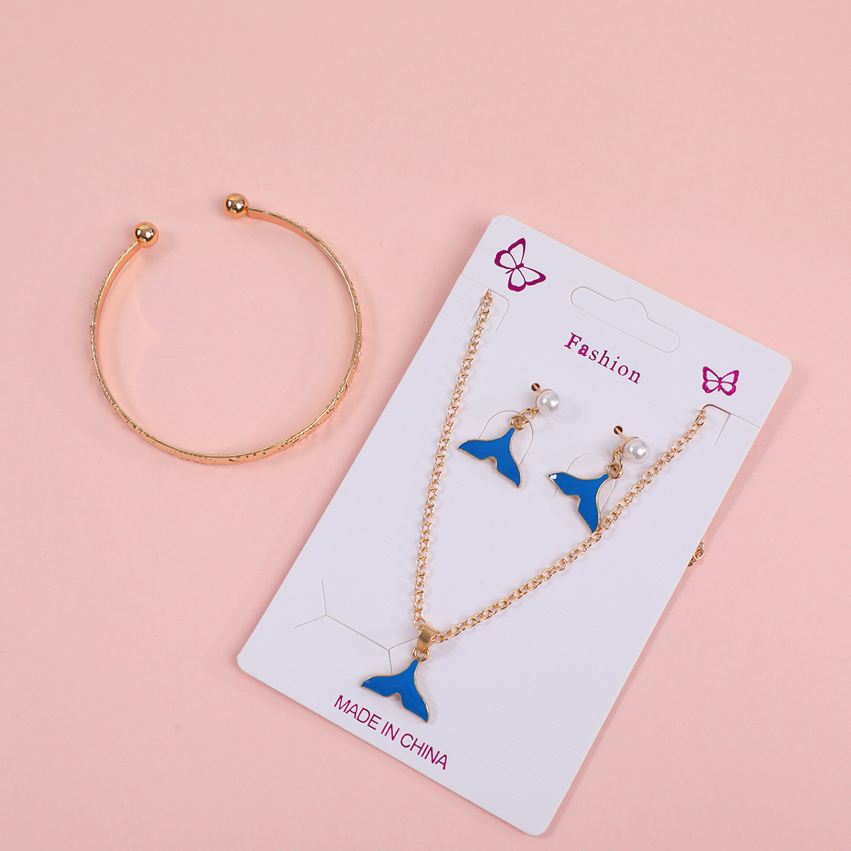 Fishtail Necklace, Earrings and Bracelet Set