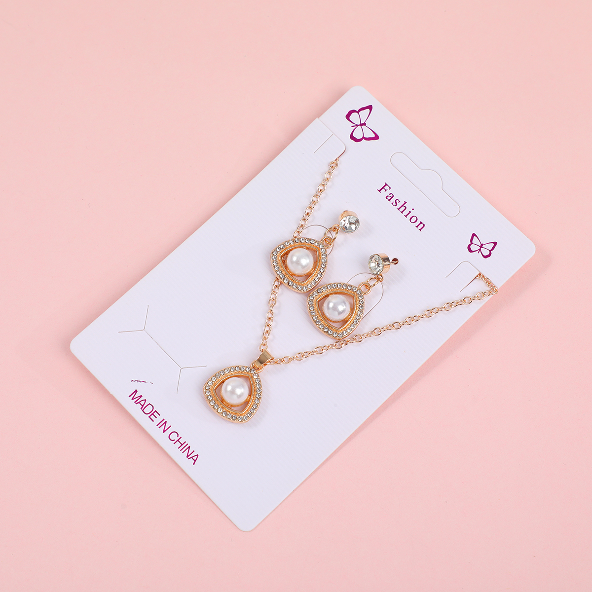 Heart Pearl Necklace and Stud Earrings Set