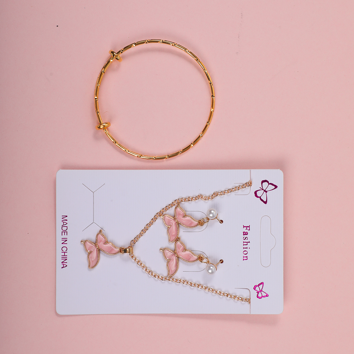 Lifelike Design Necklace, Stud Earrings and Bracelet Set