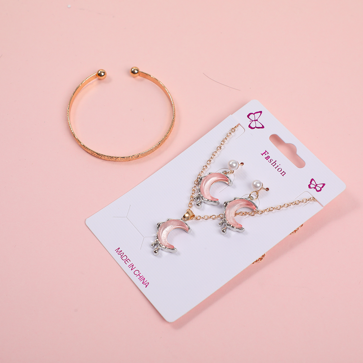 Pink Moon Pearl Necklace, Earrings and Bracelet Set