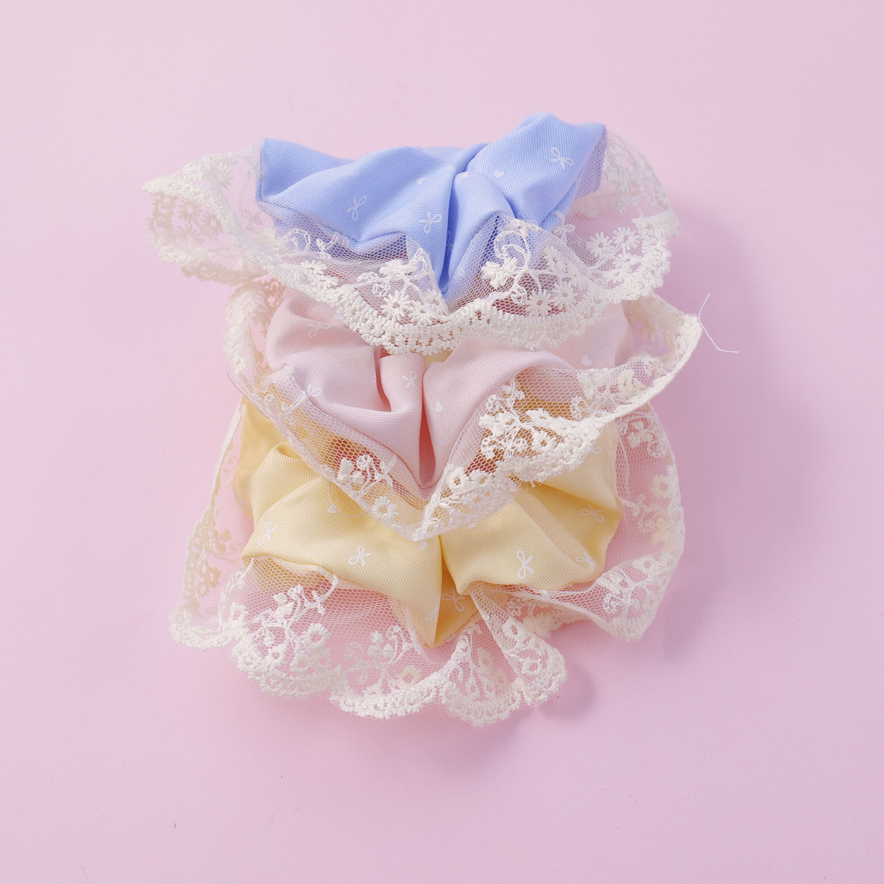 Lace Bow Scrunchie