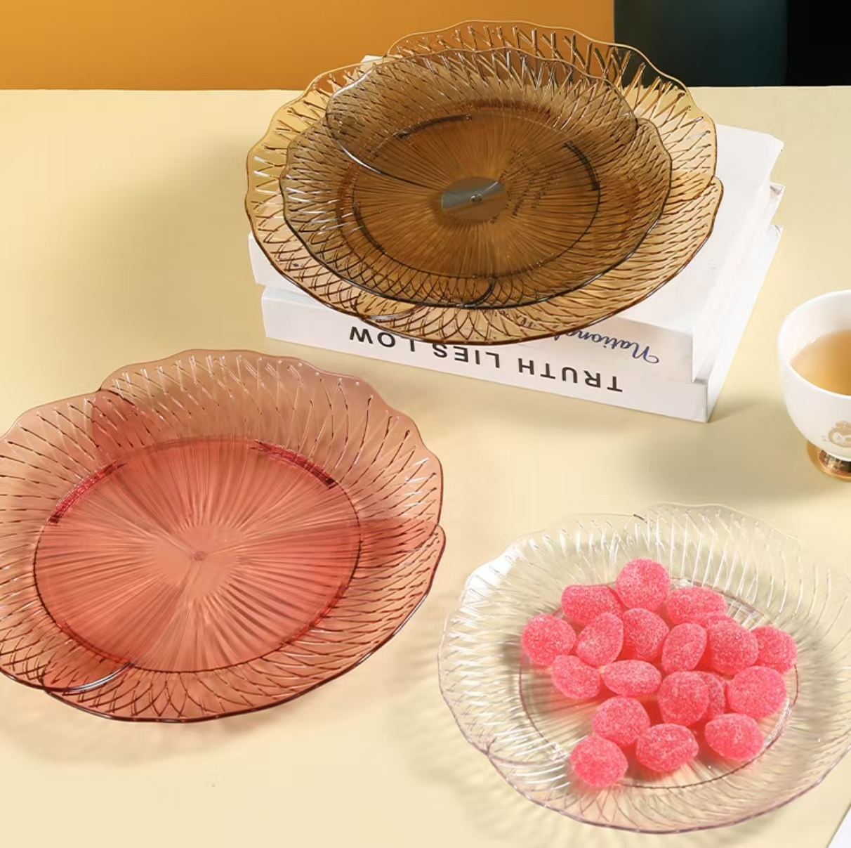 Wave fruit plate 665