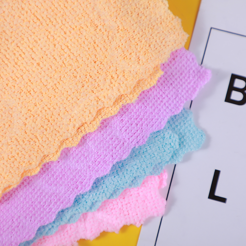 Embossed cleaning towel 4 PCS-15 x 30cm