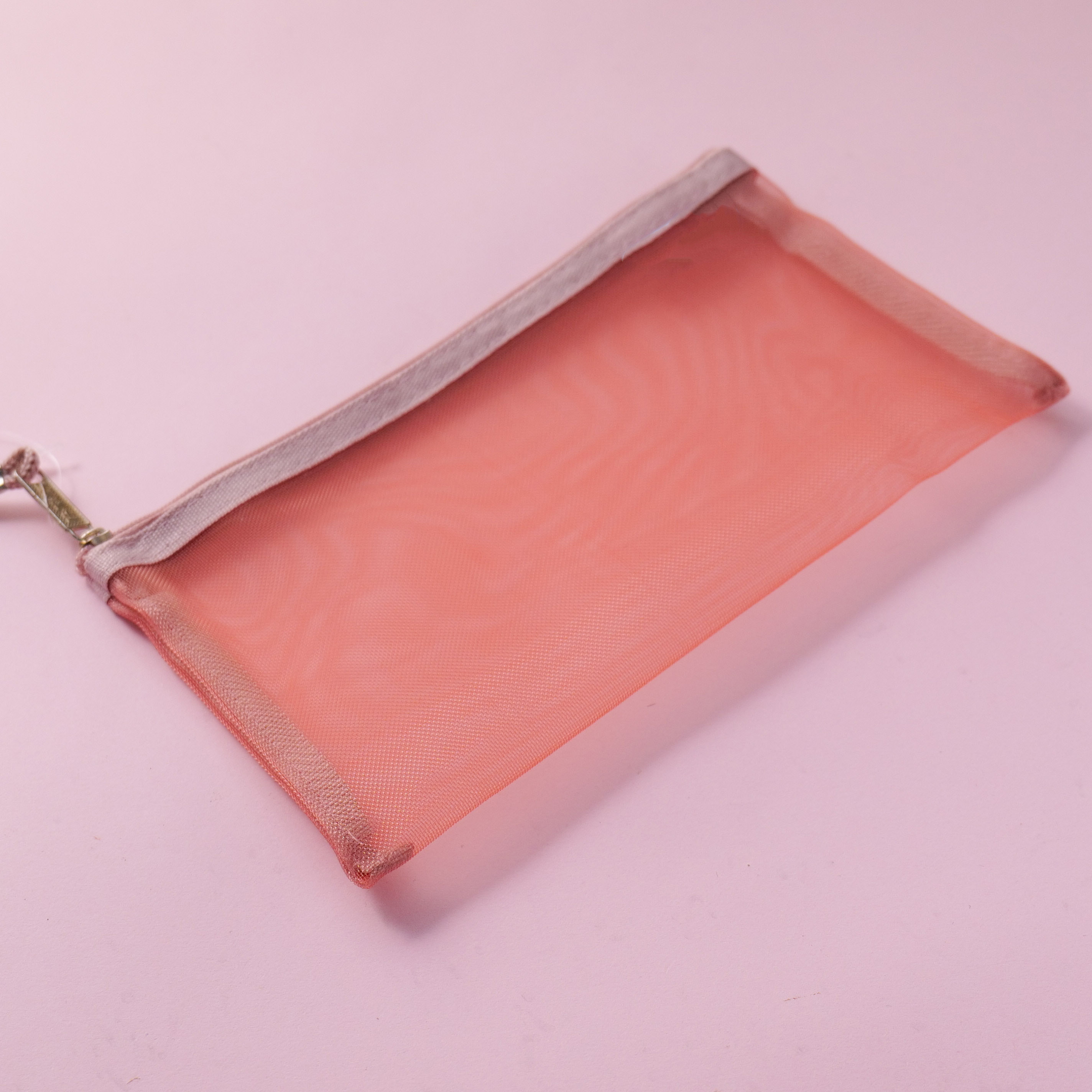 B6 Mesh File Bag