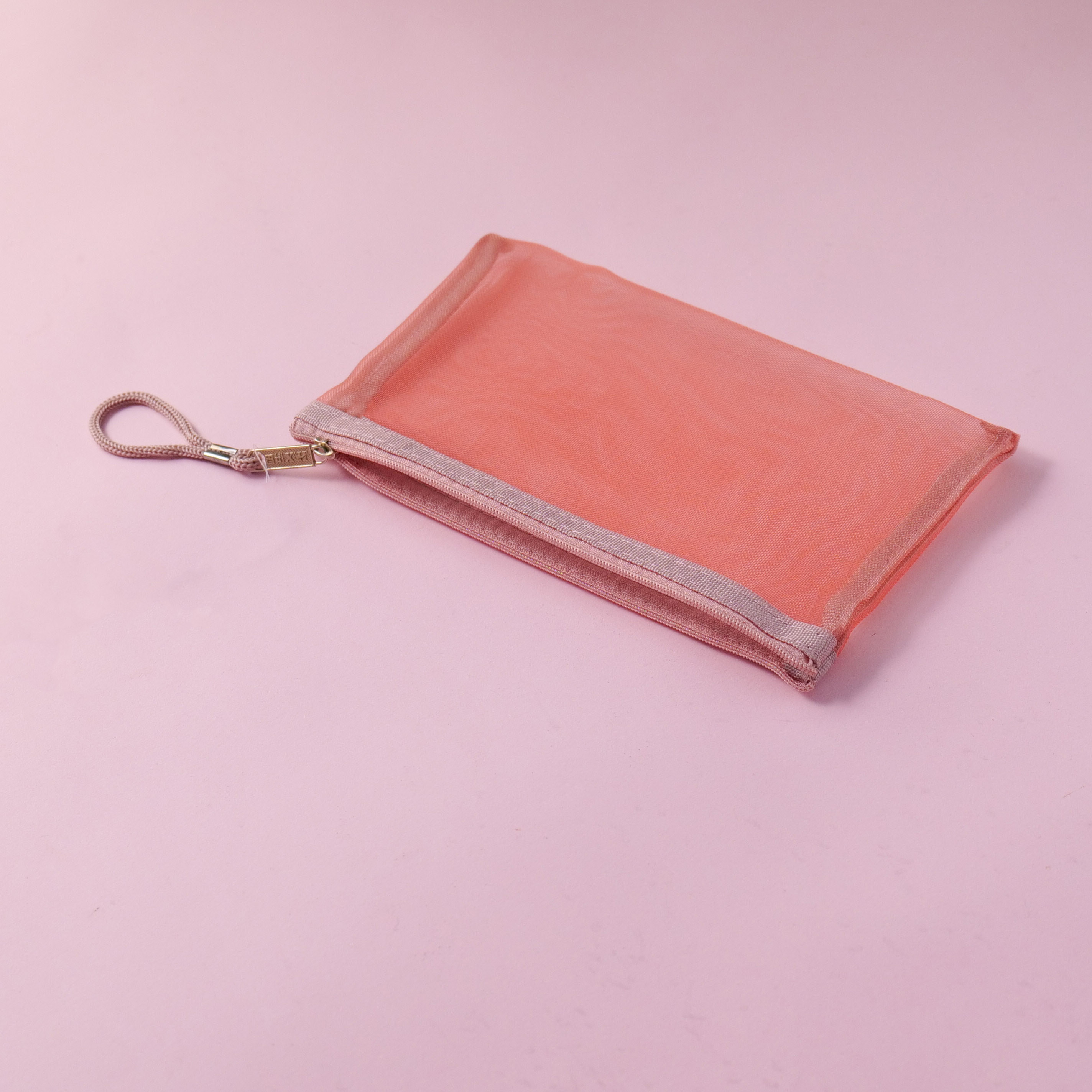 B6 Mesh File Bag