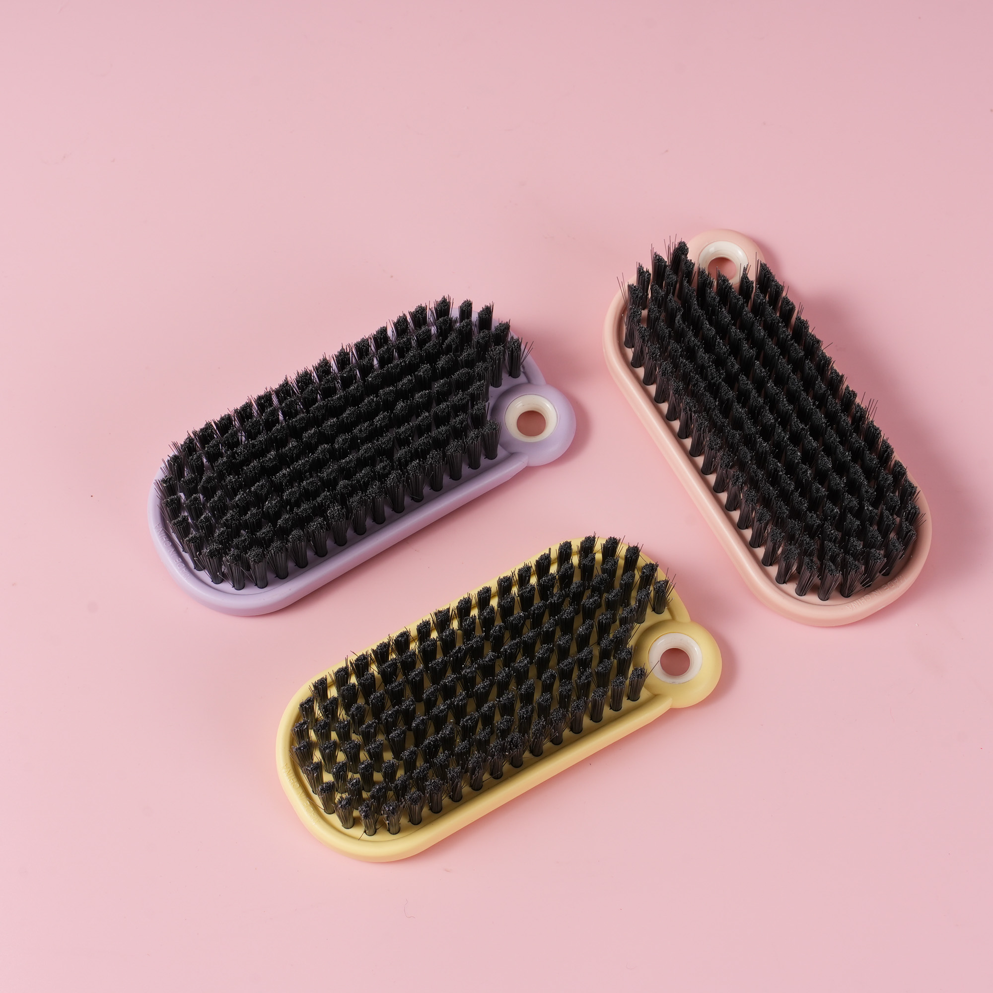 Dopamine Laundry Brush 7055