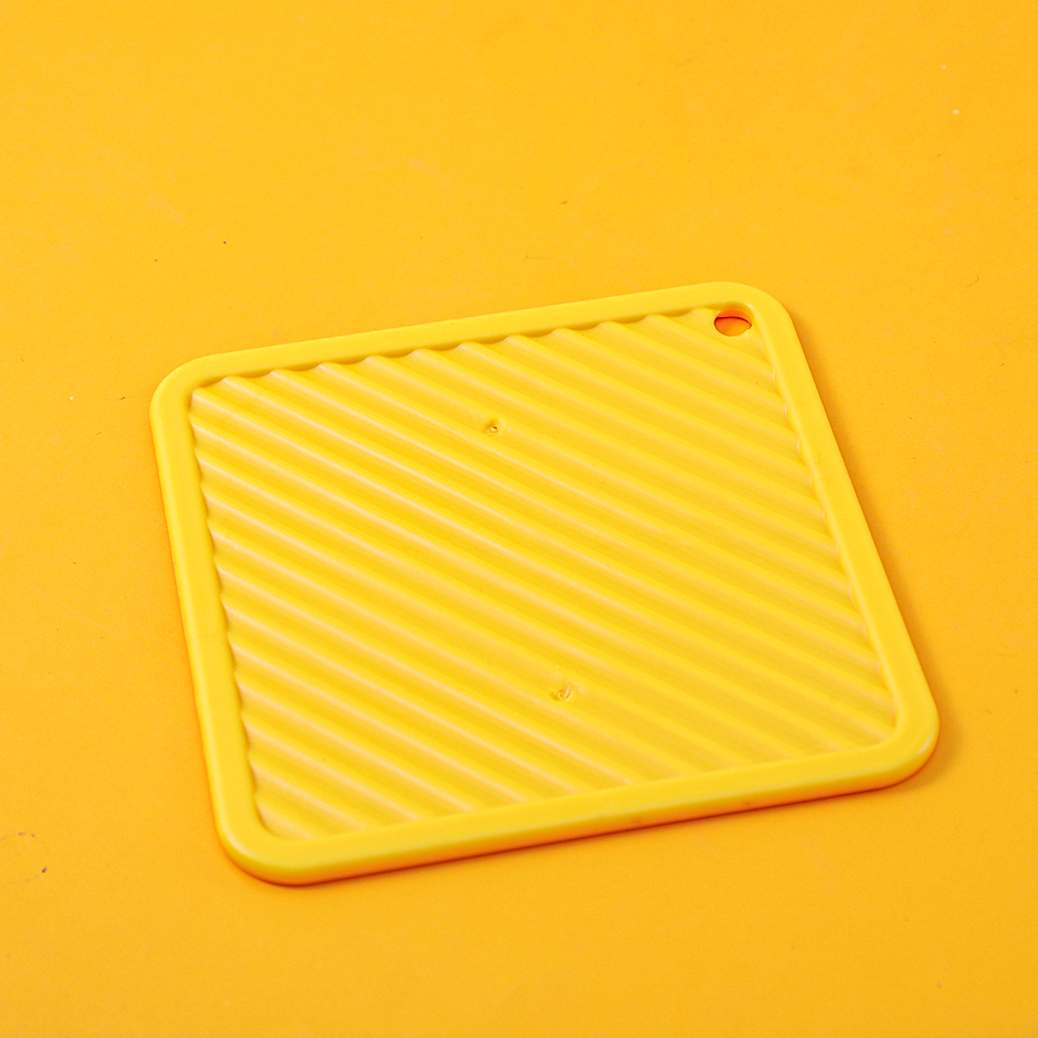 Little yellow duck series-square heat insulated pad-956