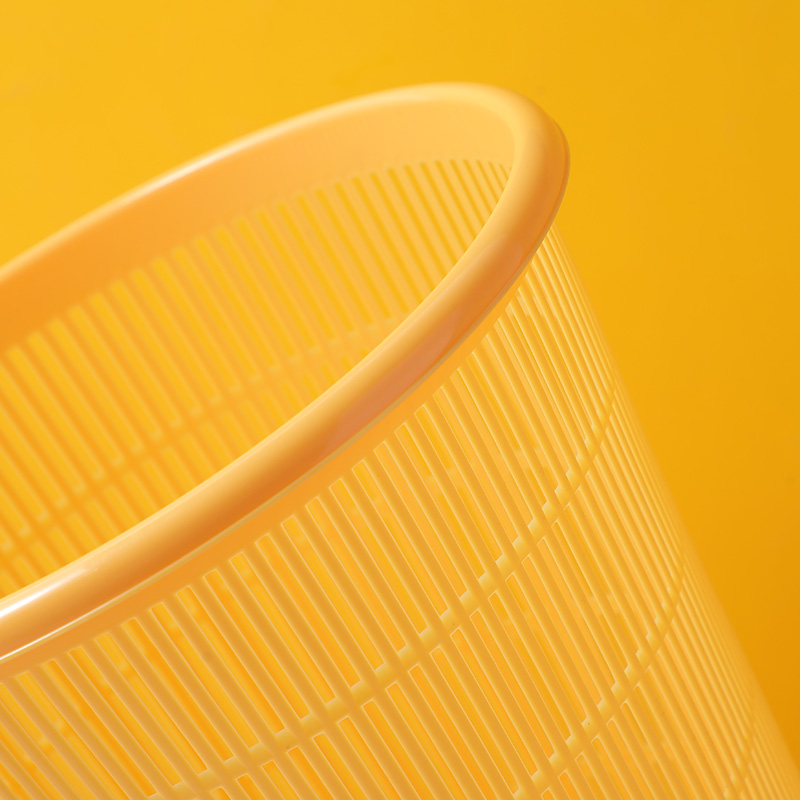 Little yellow duck series-hollowed trash can