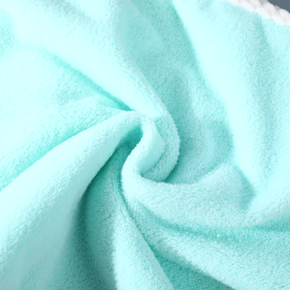 Twisted braid edge towel 30 x 60