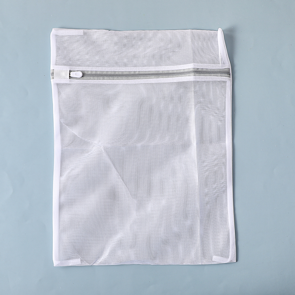 60g gray and white laundry bag 30 x 40