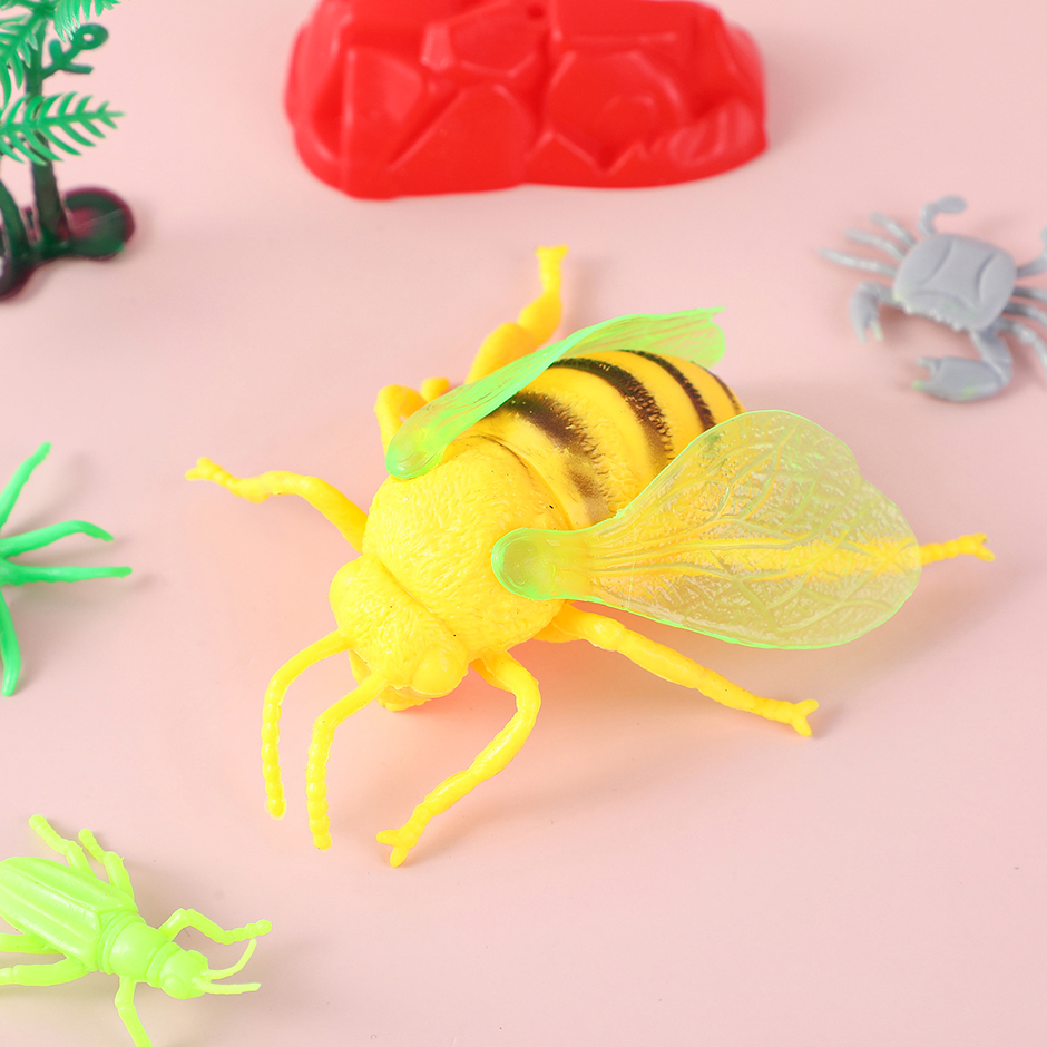 Colorful insect model set (randomly mixed sent)