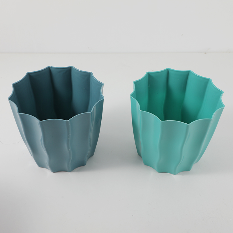Vertical striped flower pot A-37