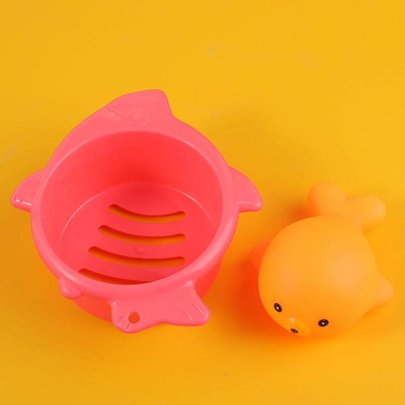 Soft plastic animal bath toy