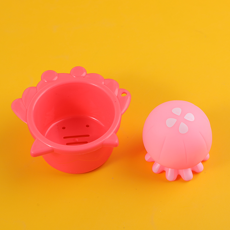 Soft plastic fish bath toy set