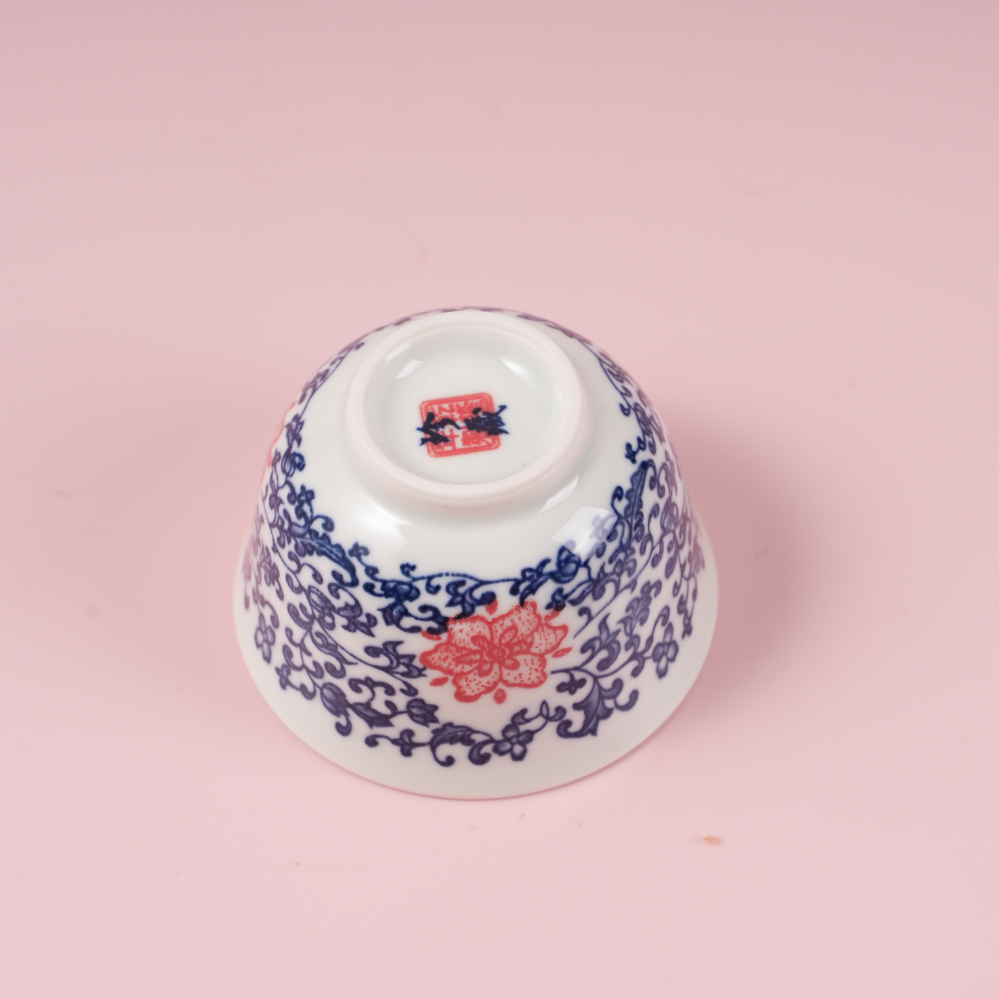 Vintage Small Teacup – Entwined Lotus (with inner box) 50ml