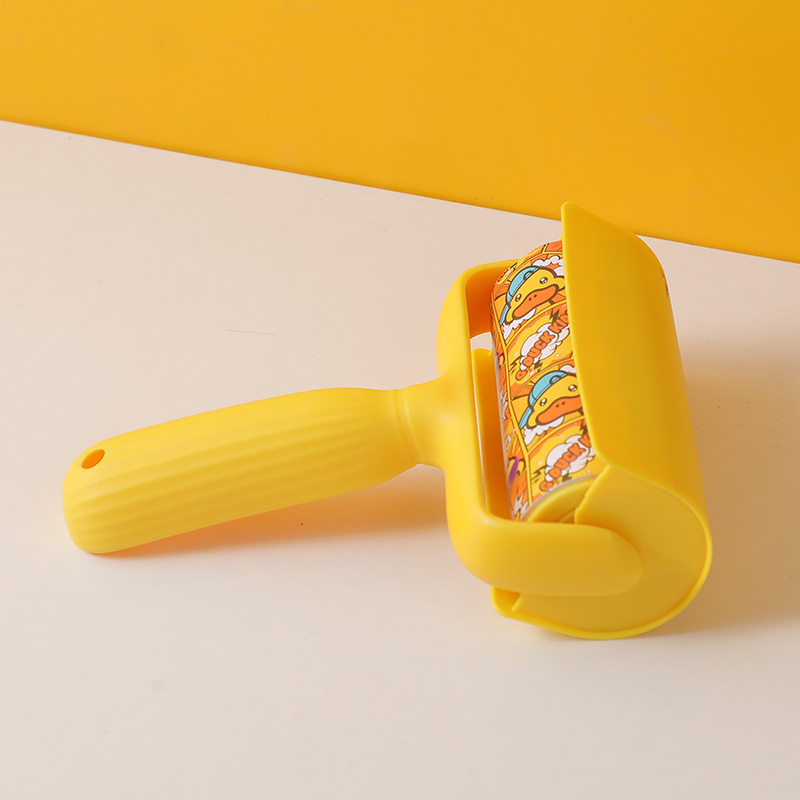 Little yellow duck series-lint roller with lid 30pcs