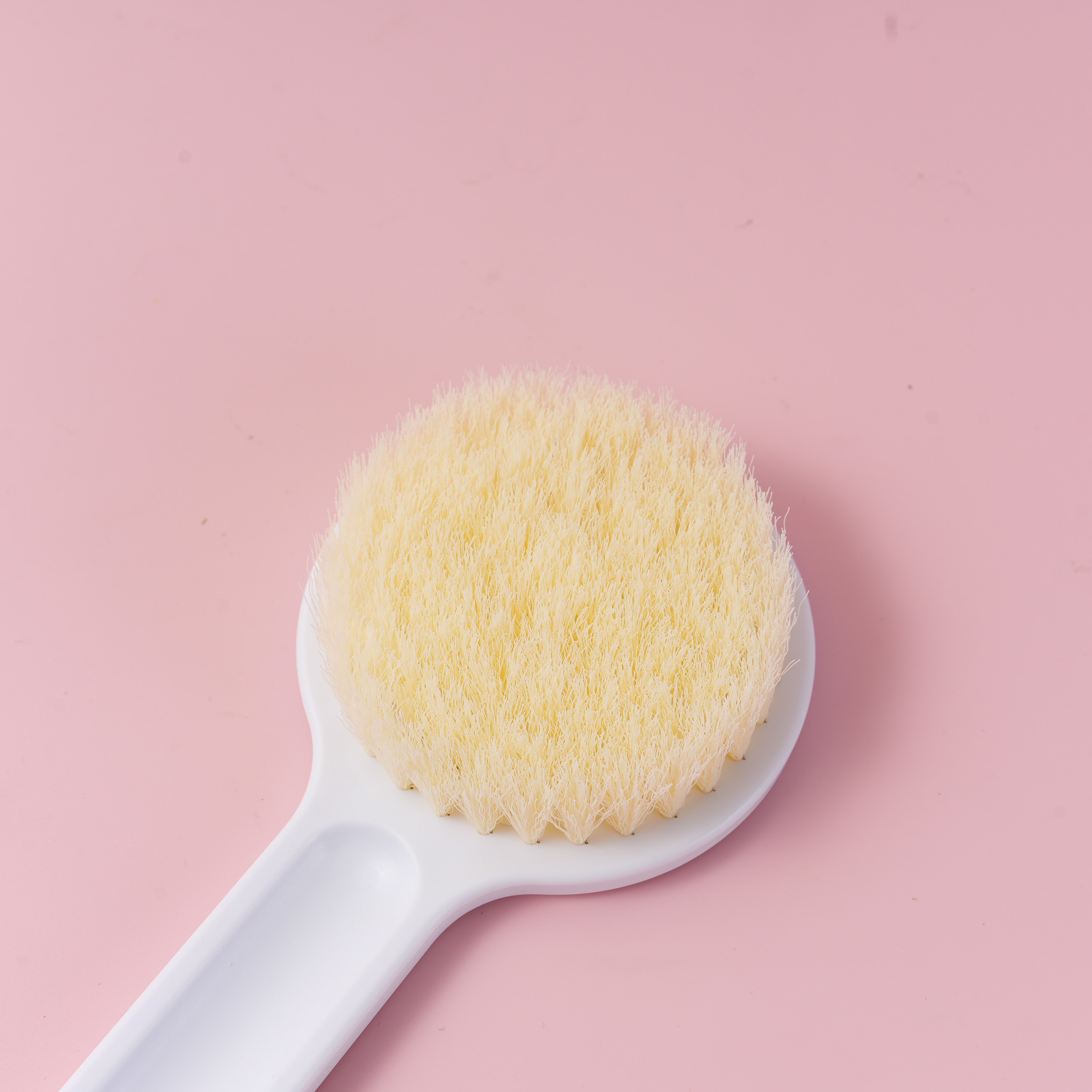 Medium Bath Brush – 5520
