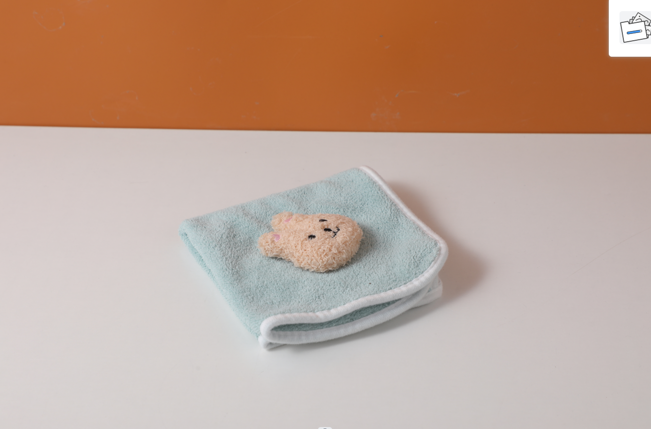 Smiling bear hand towel 30 x 30-102