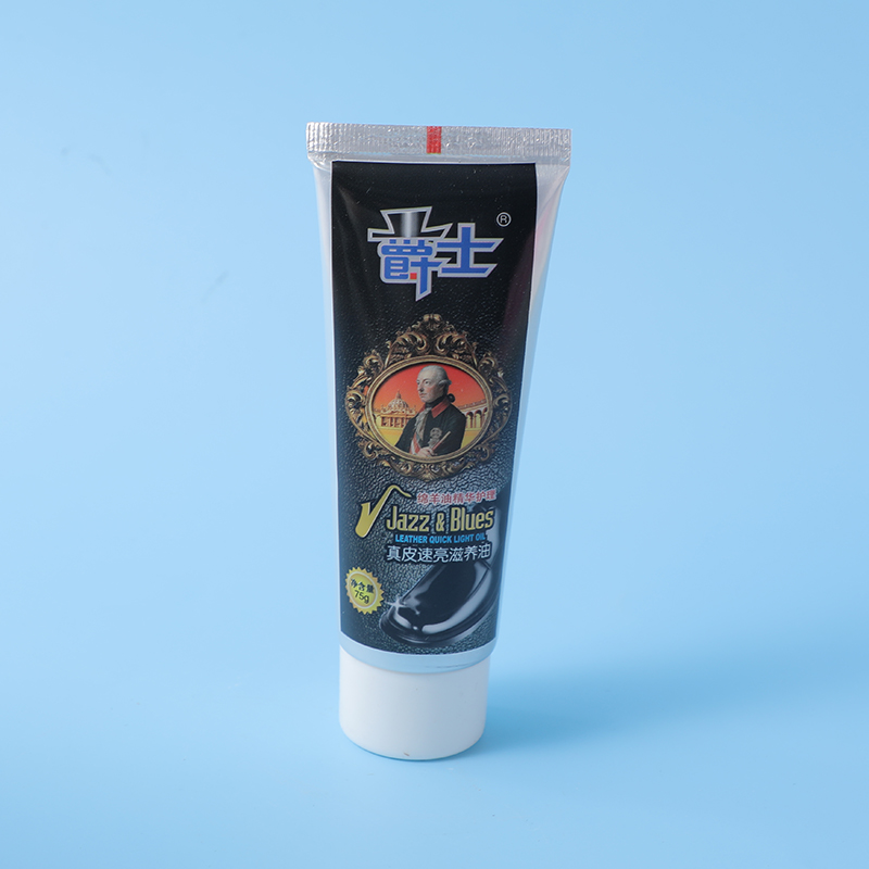 Leather quick shine five color shoe polish