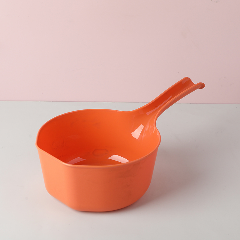 Standing water ladle -513