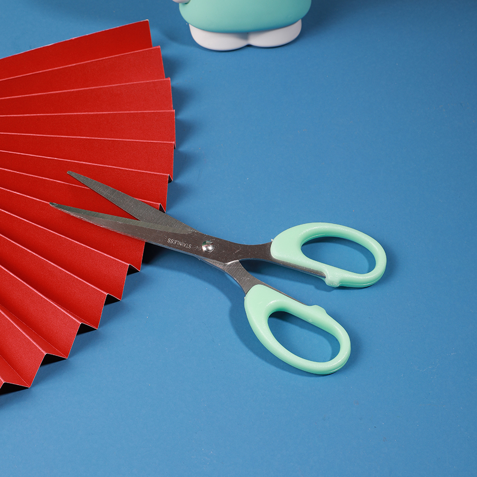127 Colorful 7-inch office scissors