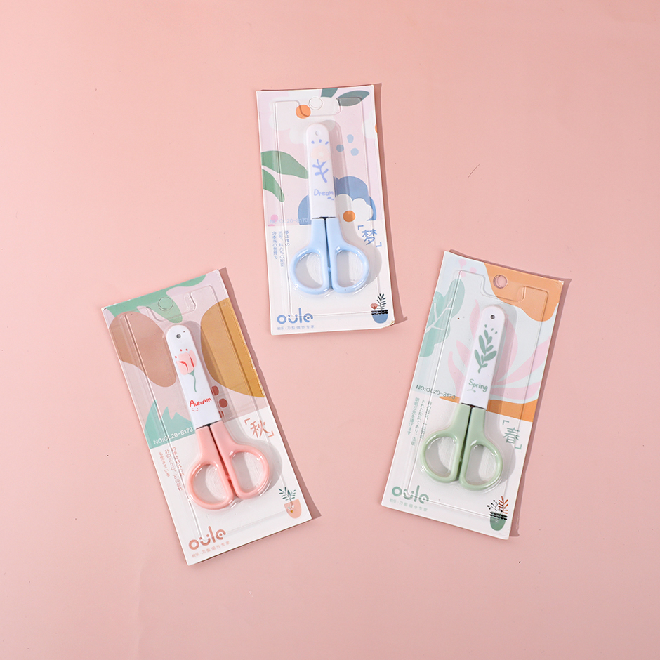 Spring and autumn dream student scissors