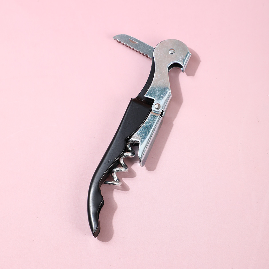 171 Multifunctional wine corkscrew