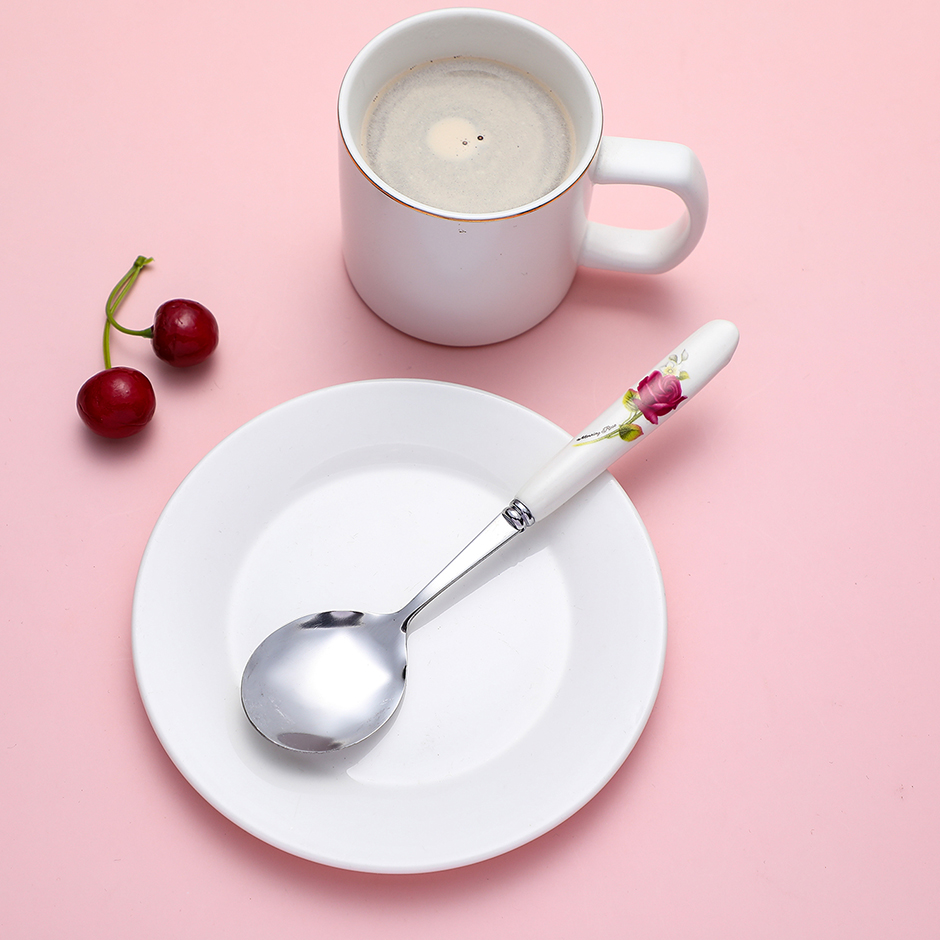 One flower ceramic handle round spoon