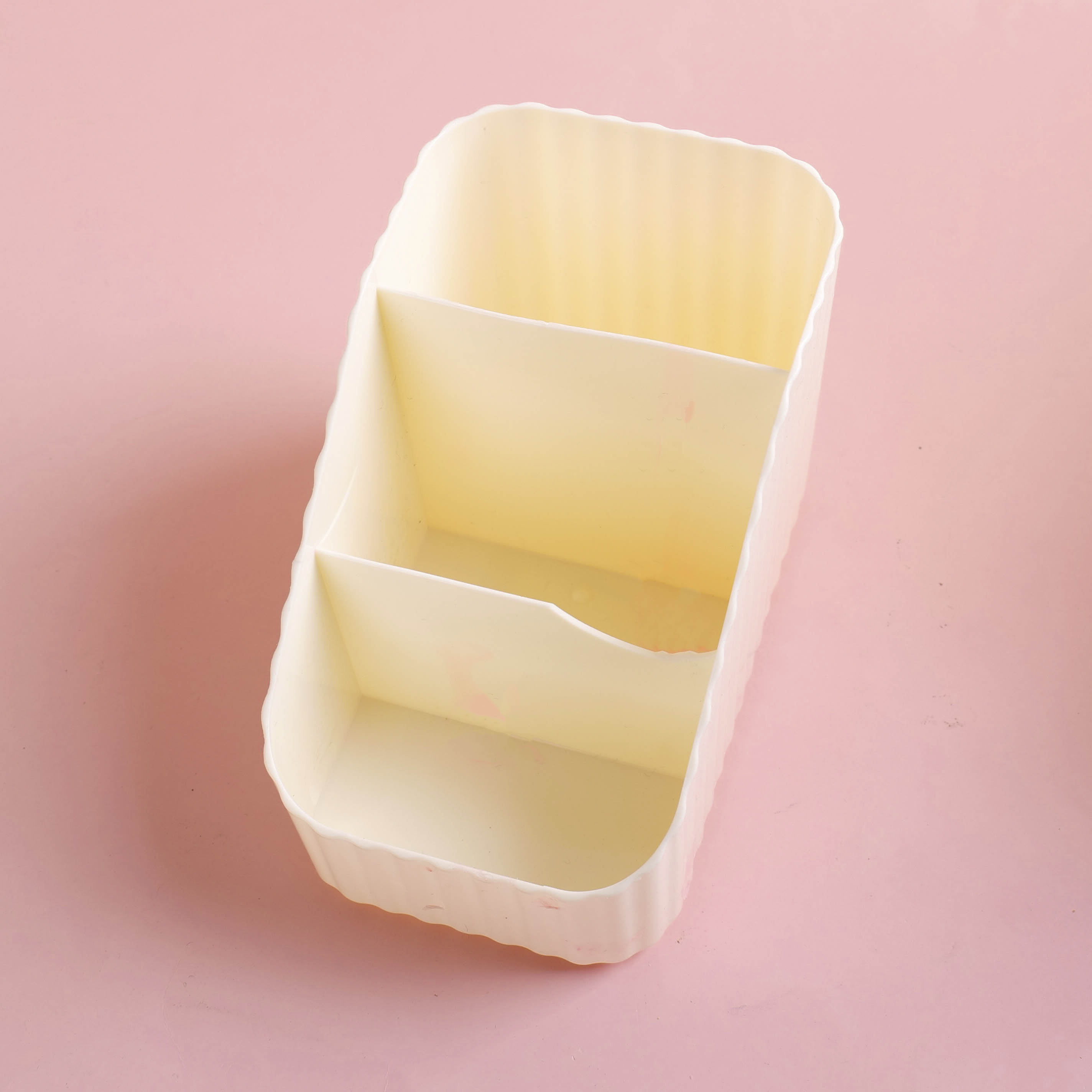 White Storage Series 3-Compartment Storage Box - 2002