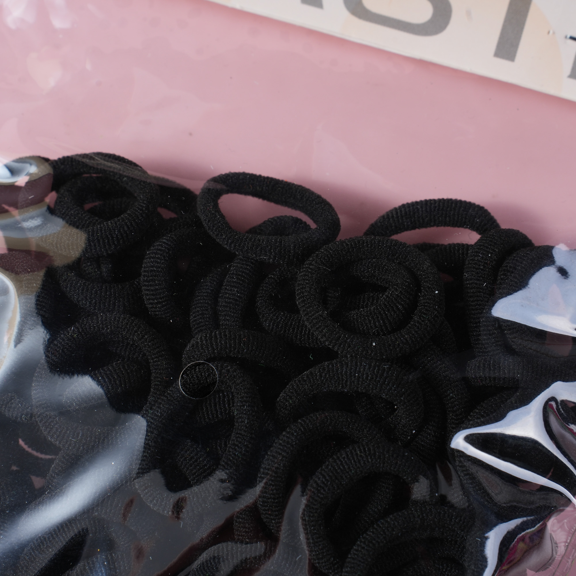 Black Soft-Pack Scrunchies with Blister Card -1167