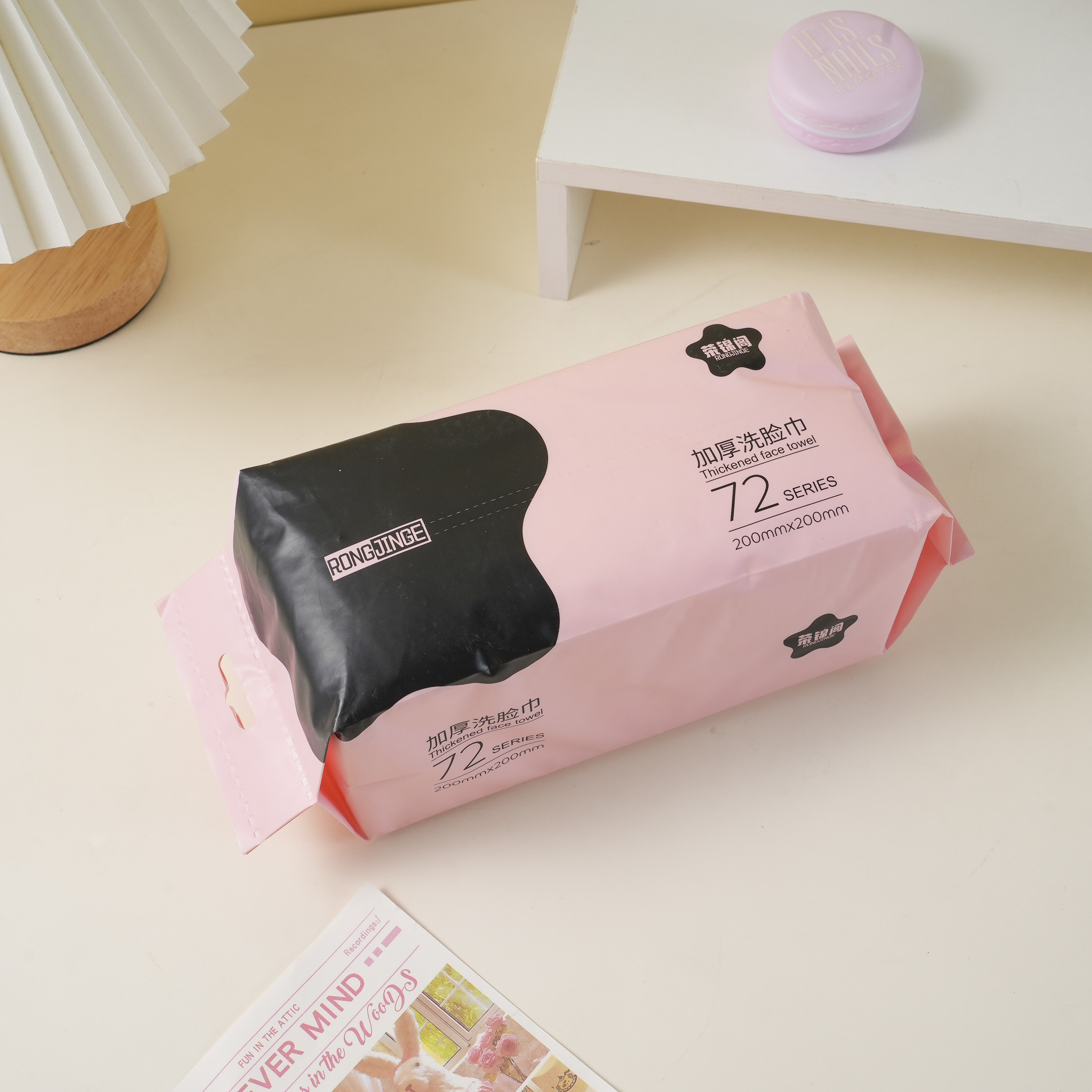 Star-Shaped Cotton-Soft Roll Facial Tissue 48 Sheets