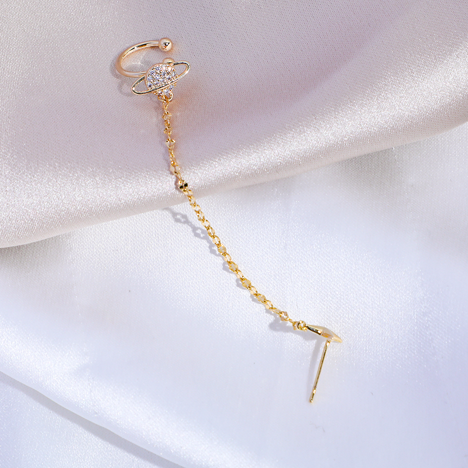 Universe series ear clip
