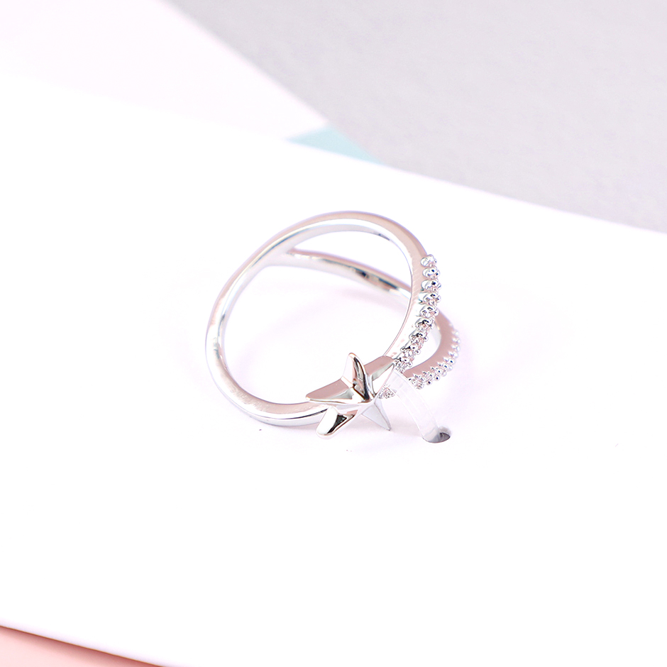Star rhinestone ring