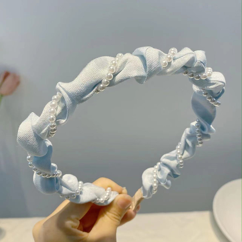 Pearl-Wrapped Headband