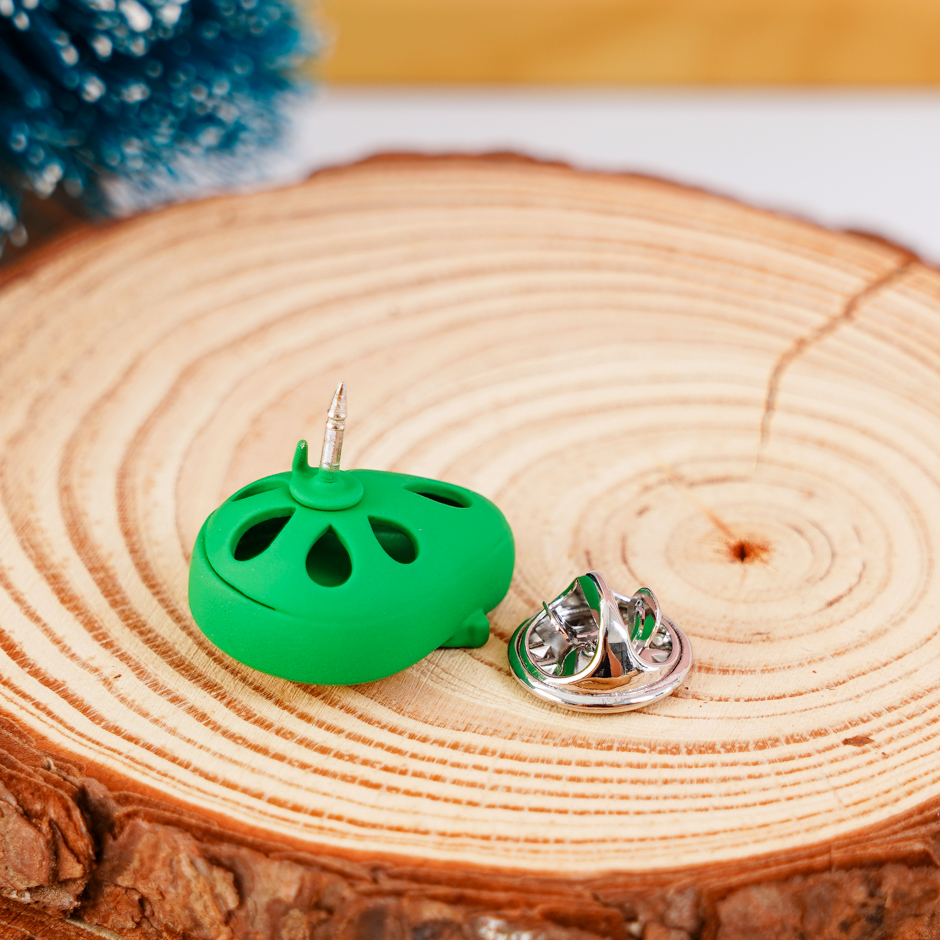 Cute avocado brooch